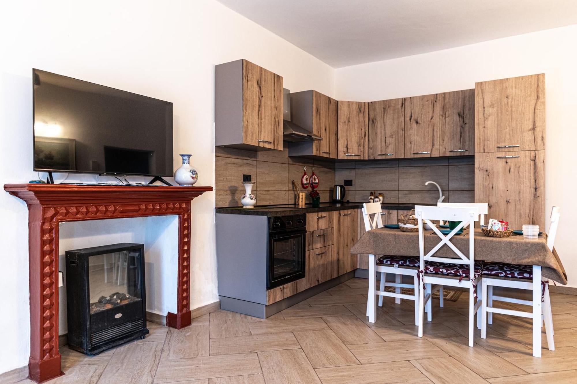 Agriturismo Why Farm Marano Ticino ภายนอก รูปภาพ